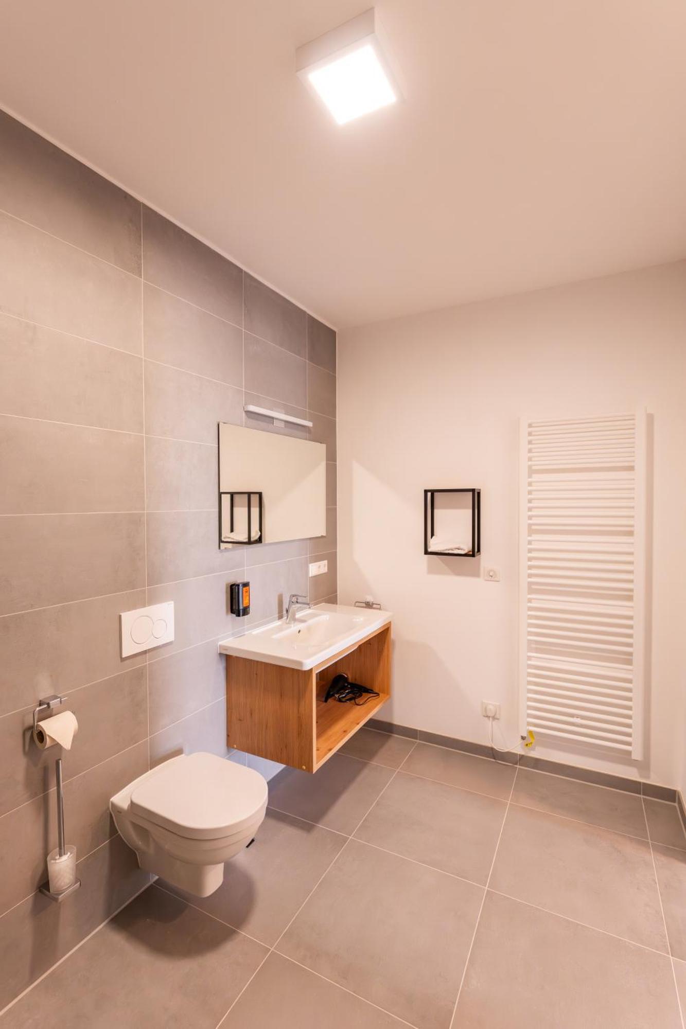 Living Neuburg Aparthotel นอยบวร์ก อันแดร์ โดเนา ห้อง รูปภาพ