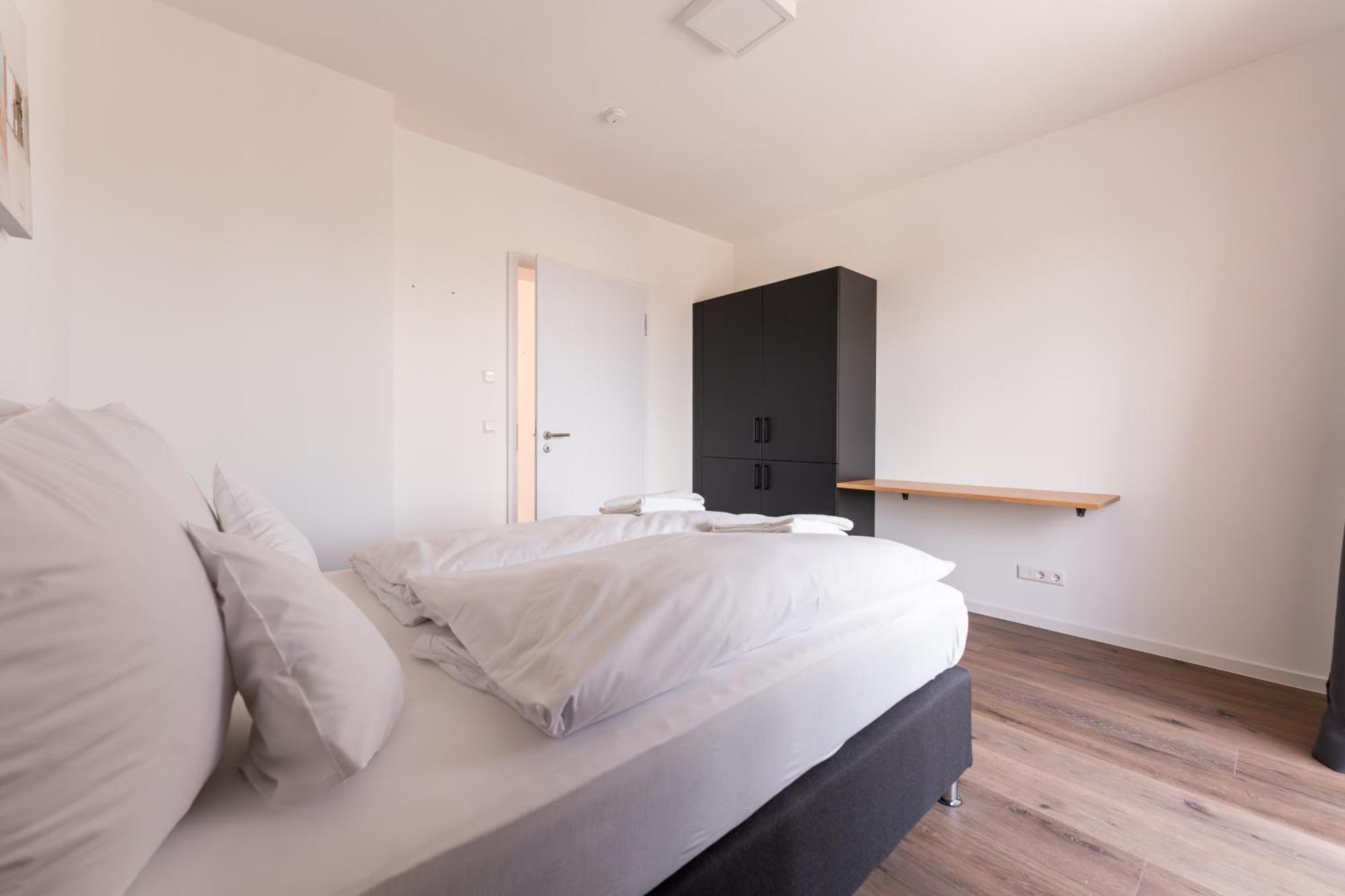 Living Neuburg Aparthotel นอยบวร์ก อันแดร์ โดเนา ห้อง รูปภาพ